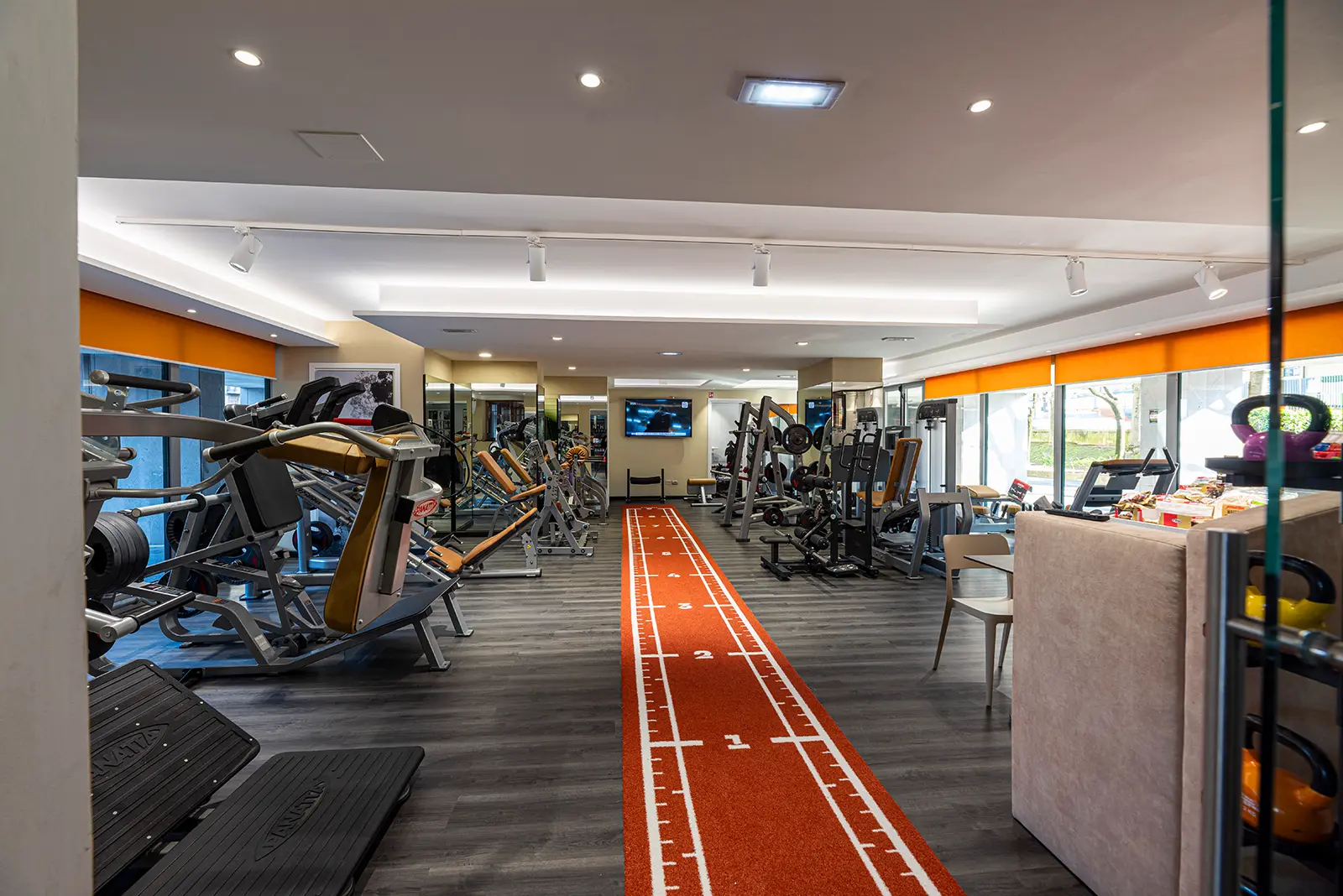 Sala pesi della palestra MLMAX di Perugia